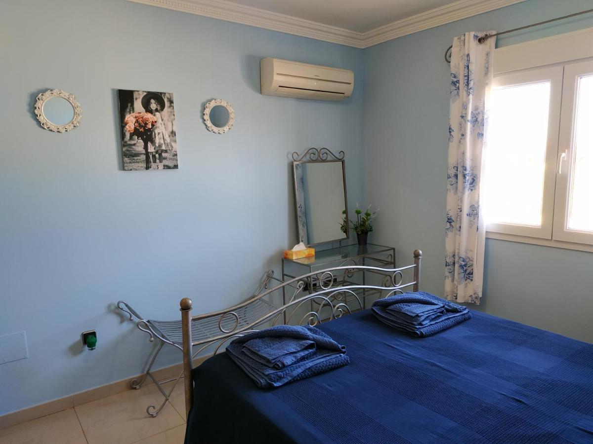 Villa Casa Del Sol 3 Bedroom Villa With Private Solar Covered 12M X 6M Pool Minimum Stay 7 Nights Chromecast And Wifi Throughout The Property Triquivijate Exterior foto