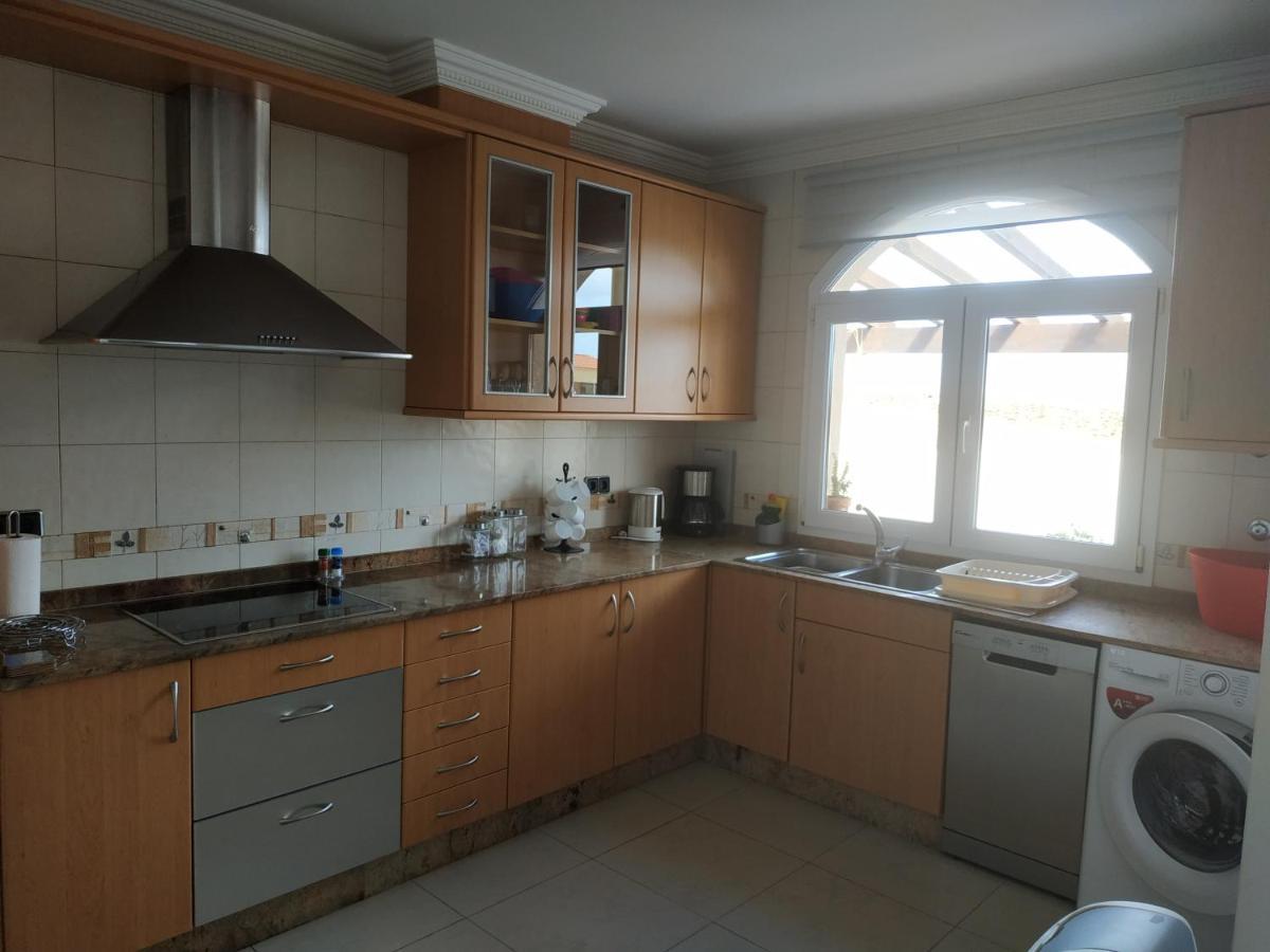 Villa Casa Del Sol 3 Bedroom Villa With Private Solar Covered 12M X 6M Pool Minimum Stay 7 Nights Chromecast And Wifi Throughout The Property Triquivijate Exterior foto