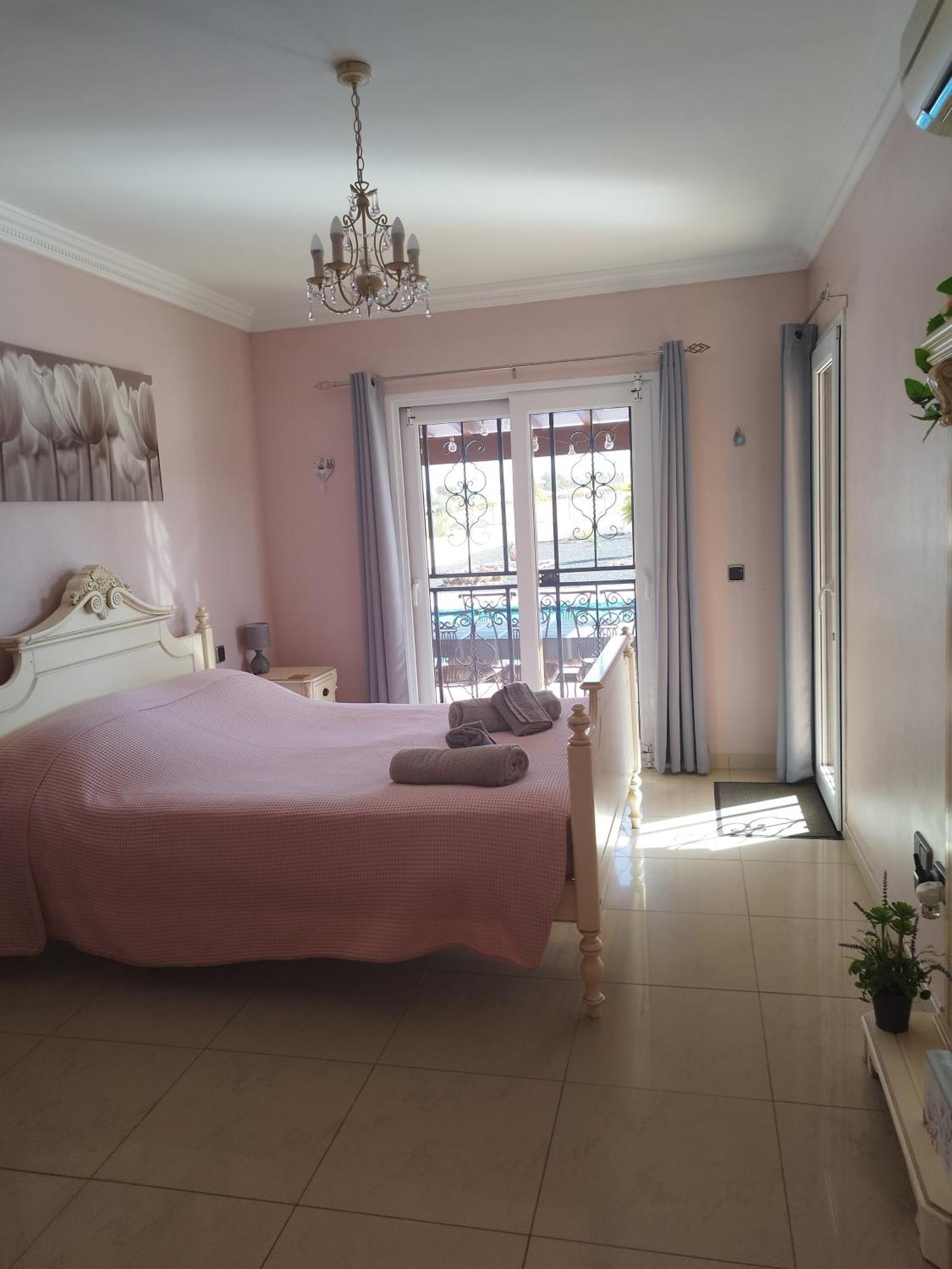 Villa Casa Del Sol 3 Bedroom Villa With Private Solar Covered 12M X 6M Pool Minimum Stay 7 Nights Chromecast And Wifi Throughout The Property Triquivijate Exterior foto