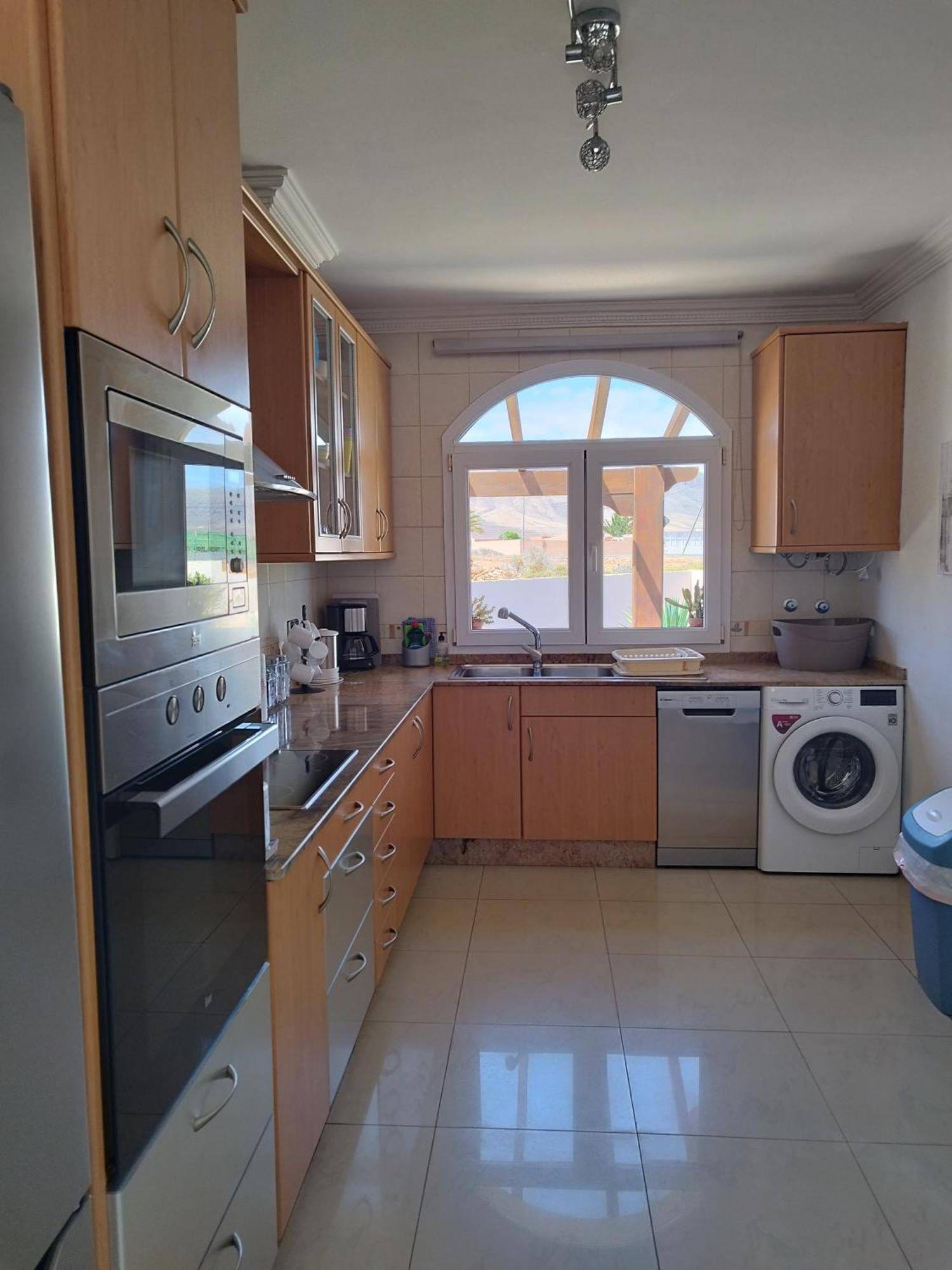 Villa Casa Del Sol 3 Bedroom Villa With Private Solar Covered 12M X 6M Pool Minimum Stay 7 Nights Chromecast And Wifi Throughout The Property Triquivijate Exterior foto